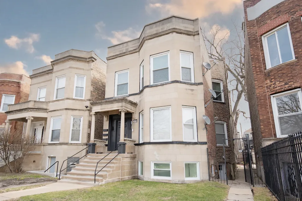 5419 South Wabash Avenue Chicago IL 60615