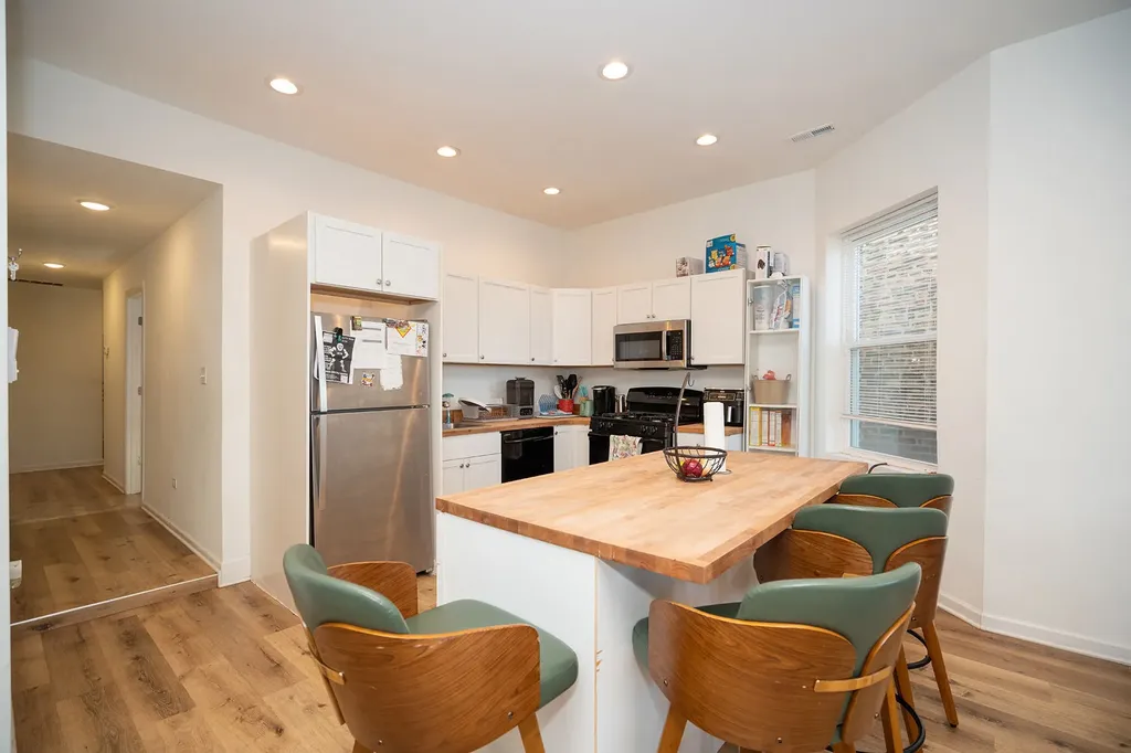 5419 South Wabash Avenue Chicago IL 60615
