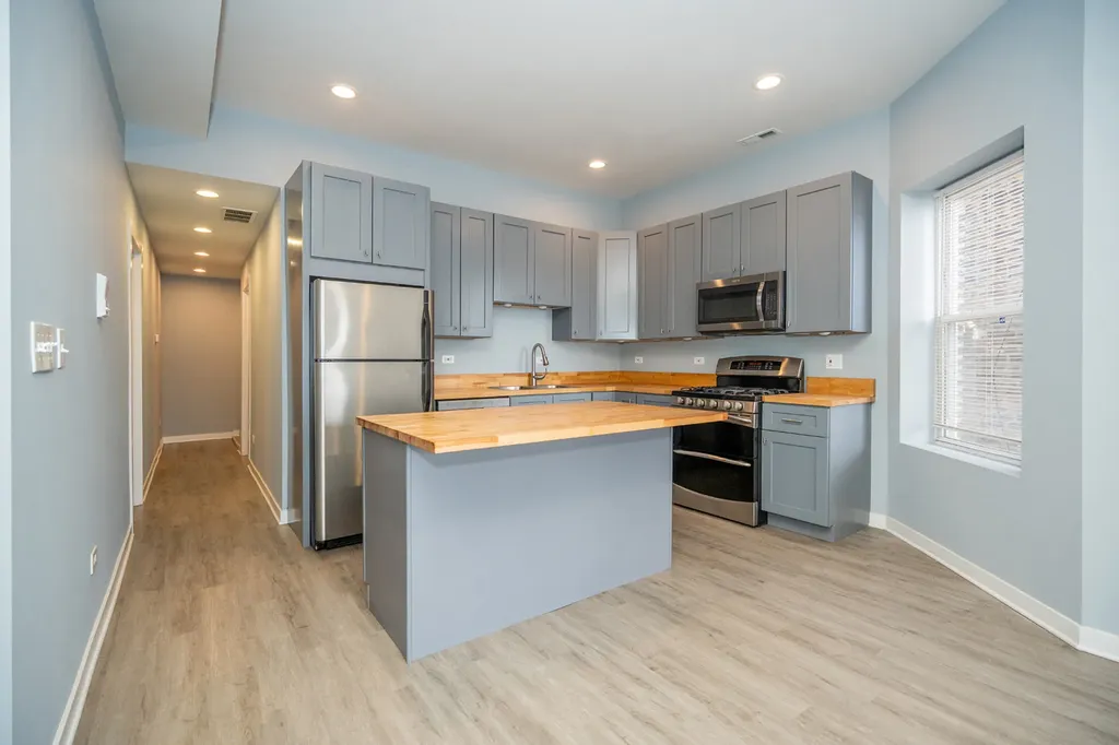 5419 South Wabash Avenue Chicago IL 60615