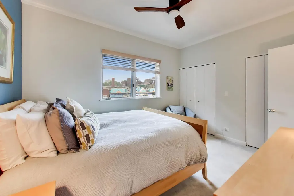 2868 North Orchard Street Chicago IL 60657