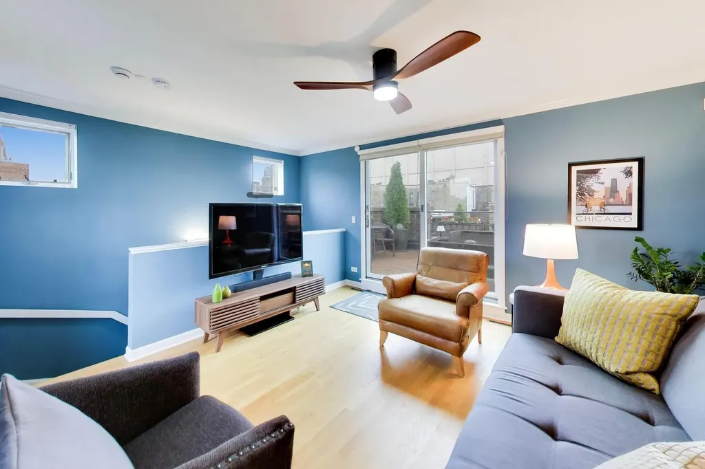 2868 North Orchard Street Chicago IL 60657