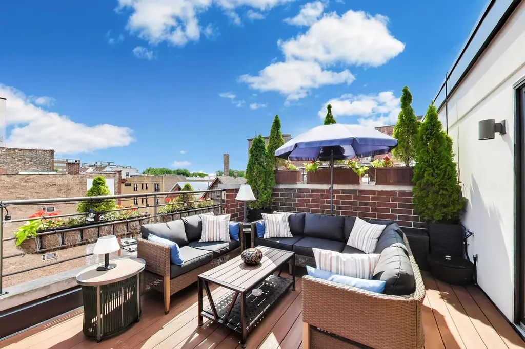 2868 North Orchard Street Chicago IL 60657