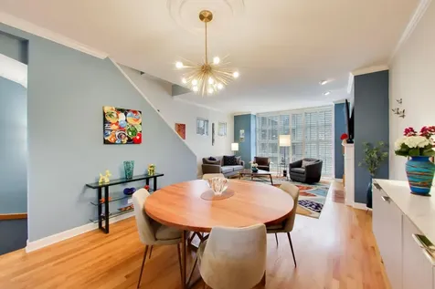 2868 North Orchard Street Chicago IL 60657