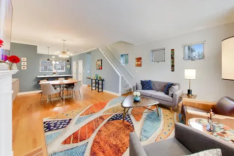 2868 North Orchard Street Chicago IL 60657