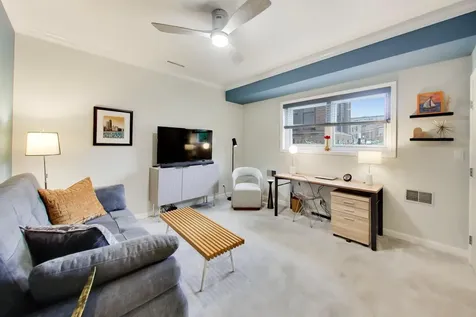 2868 North Orchard Street Chicago IL 60657
