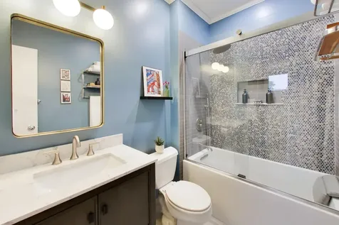 2868 North Orchard Street Chicago IL 60657