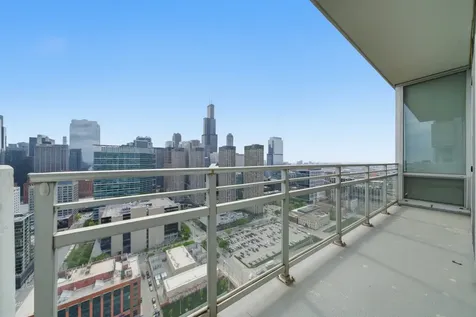 737 West Washington Boulevard Chicago IL 60661