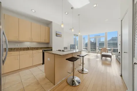737 West Washington Boulevard Chicago IL 60661