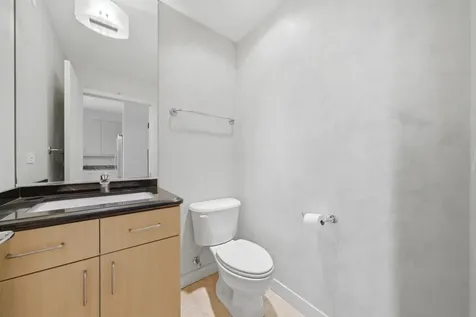 737 West Washington Boulevard Chicago IL 60661