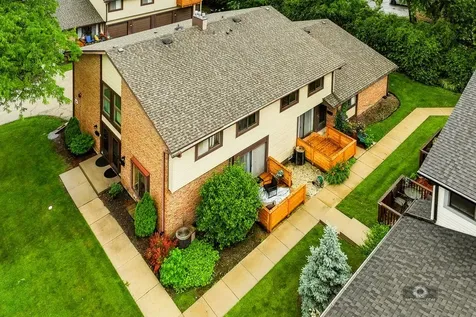 8334 Portsmouth Drive Darien IL 60561