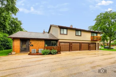 8334 Portsmouth Drive Darien IL 60561
