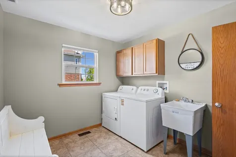 24427 Arrowhead Drive Manhattan IL 60442
