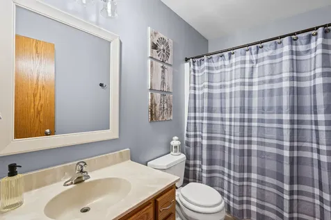 24427 Arrowhead Drive Manhattan IL 60442
