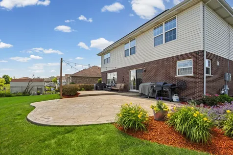24427 Arrowhead Drive Manhattan IL 60442