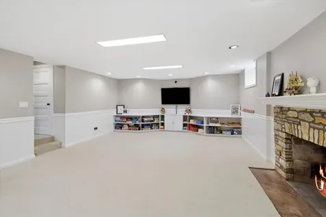 1018 Eastwood Road Glencoe IL 60022