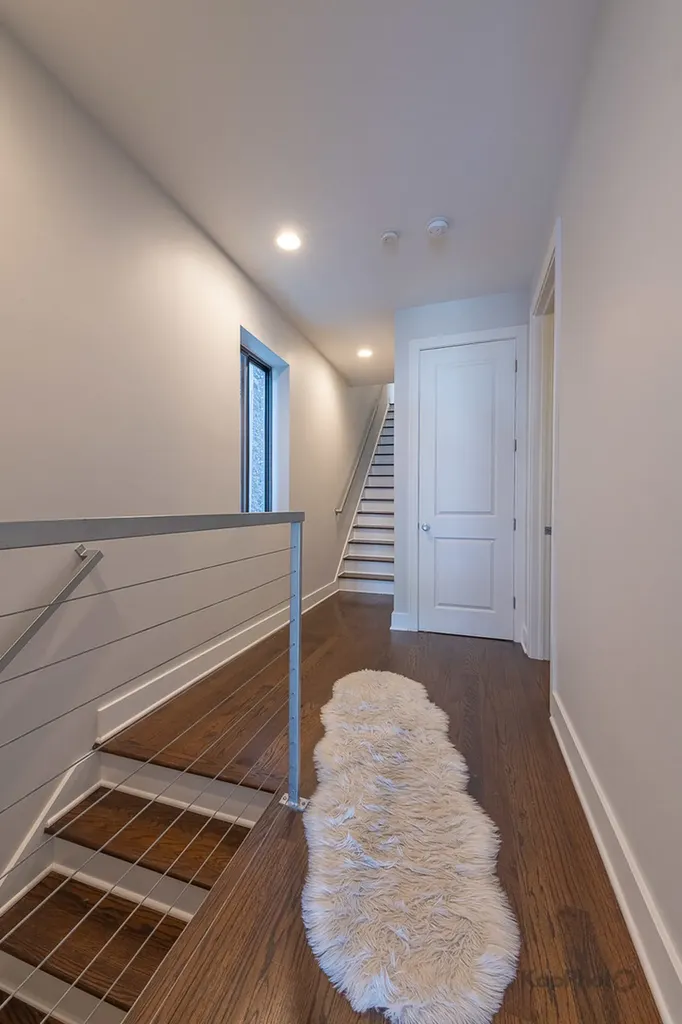 3839 North Ashland Avenue Chicago IL 60613