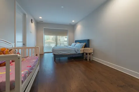 3839 North Ashland Avenue Chicago IL 60613