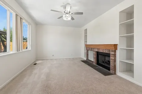 1312 Chesterfield Lane Grayslake IL 60030