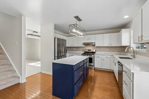 1312 Chesterfield Lane Grayslake IL 60030