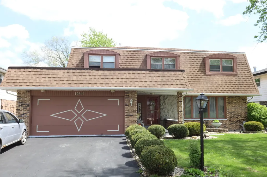 10347 South Alta Drive Palos Hills IL 60465