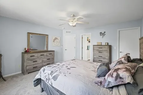 1104 Colonial Drive Joliet IL 60432