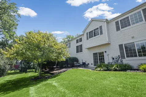 1104 Colonial Drive Joliet IL 60432