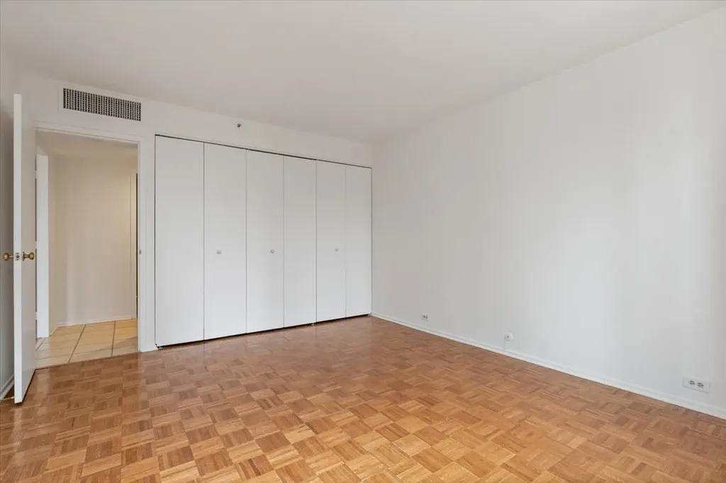 400 East Ohio Street Chicago IL 60611