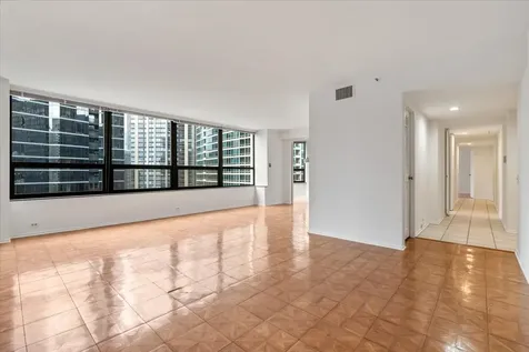 400 East Ohio Street Chicago IL 60611