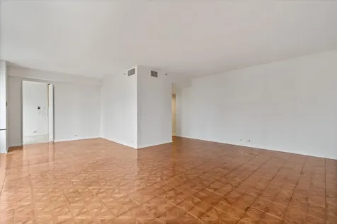 400 East Ohio Street Chicago IL 60611