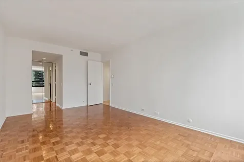 400 East Ohio Street Chicago IL 60611