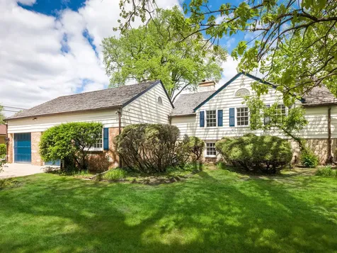 9002 Kedvale Avenue Skokie IL 60076