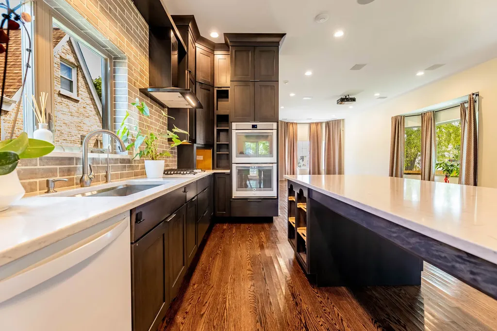 3452 North Newcastle Avenue Chicago IL 60634