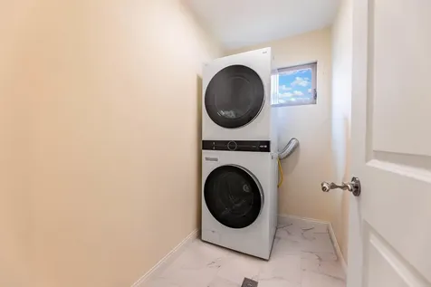 3452 North Newcastle Avenue Chicago IL 60634