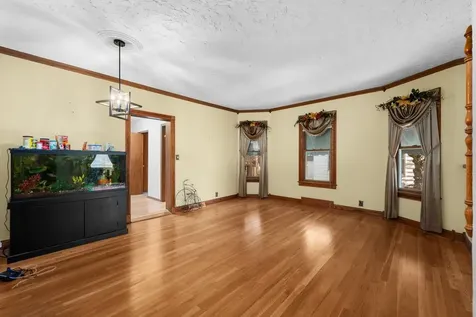 1424 11TH Street A Moline IL 61265