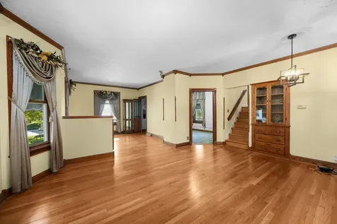 1424 11TH Street A Moline IL 61265