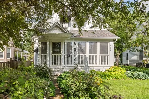 1424 11TH Street A Moline IL 61265