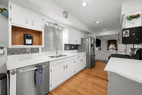 1424 11TH Street A Moline IL 61265