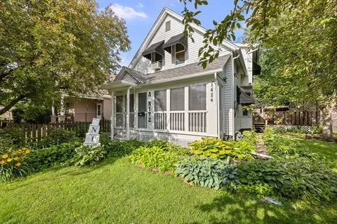 1424 11TH Street A Moline IL 61265