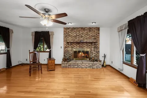 1424 11TH Street A Moline IL 61265