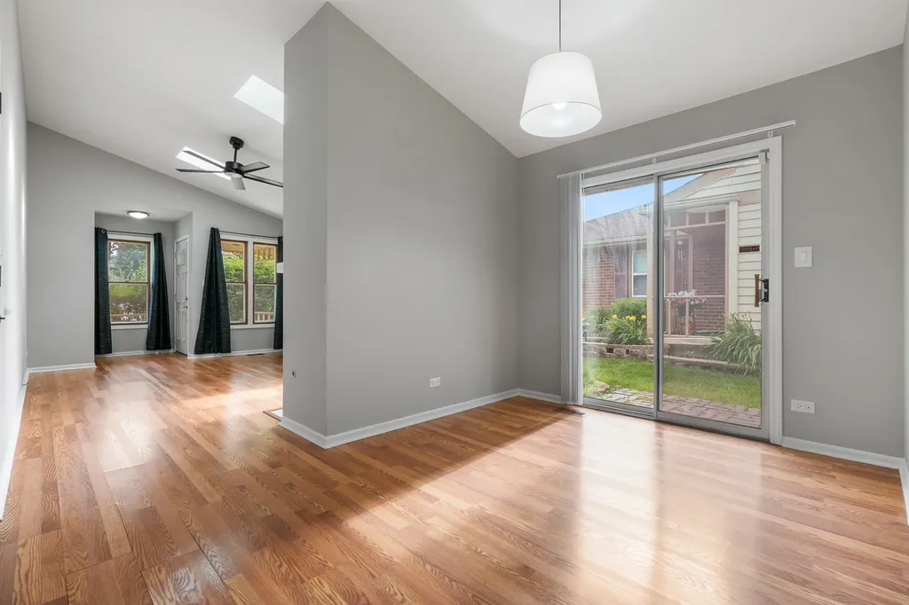 162 Pier Court Naperville IL 60565