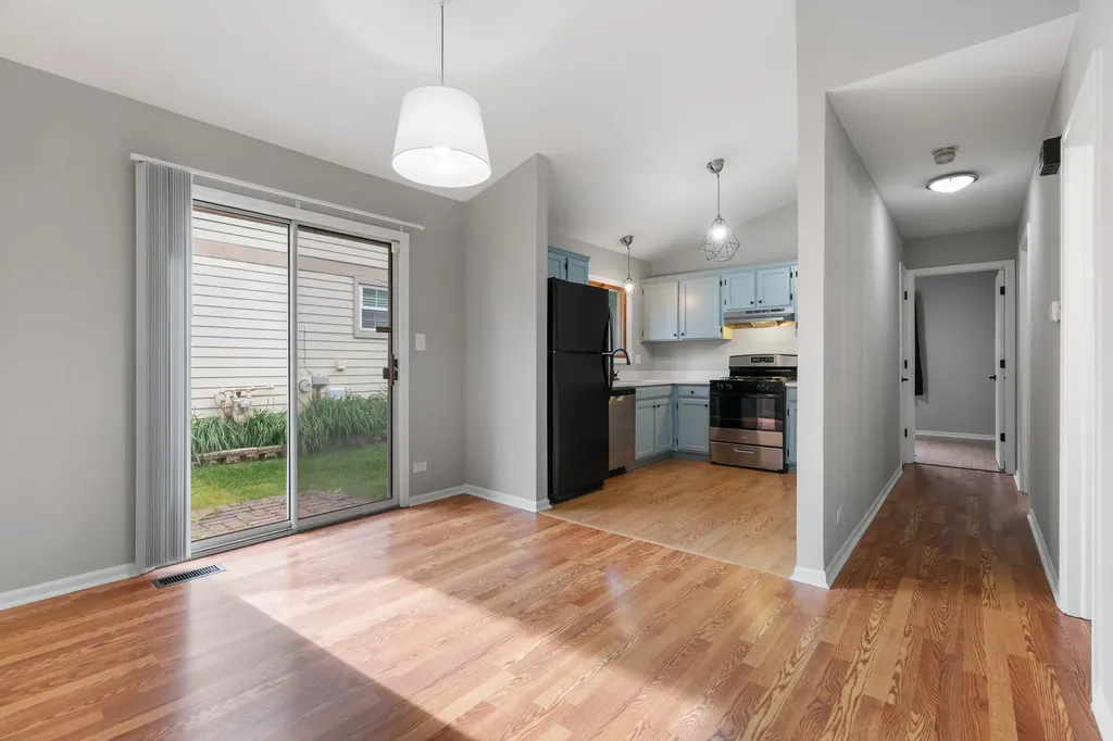 162 Pier Court Naperville IL 60565