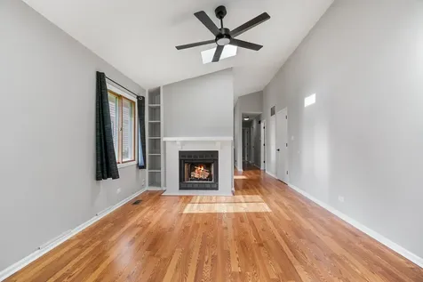 162 Pier Court Naperville IL 60565