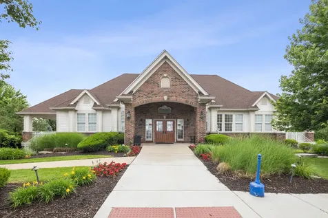 138 Azalea Circle Romeoville IL 60446