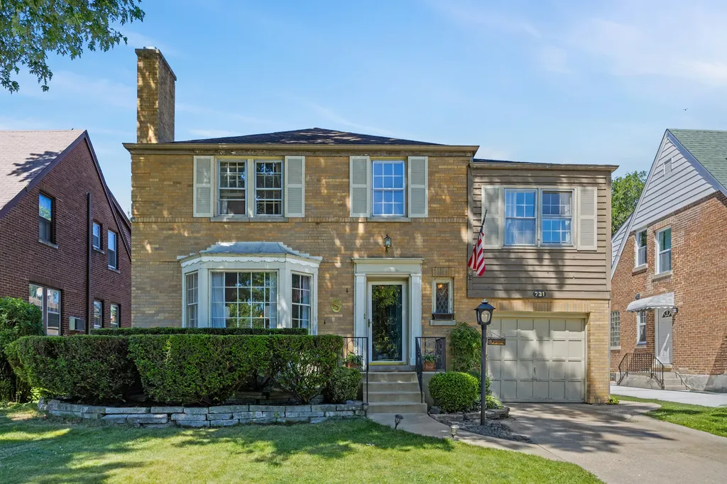 731 Selborne Road Riverside IL 60546