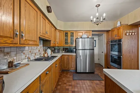 731 Selborne Road Riverside IL 60546