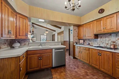 731 Selborne Road Riverside IL 60546