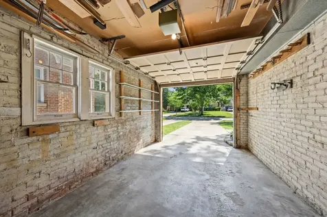 731 Selborne Road Riverside IL 60546