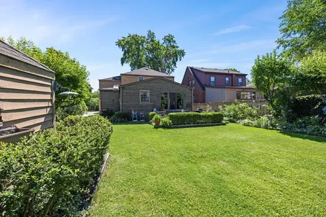 731 Selborne Road Riverside IL 60546