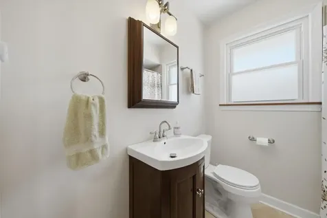 2232 Hawthorne Avenue Westchester IL 60154