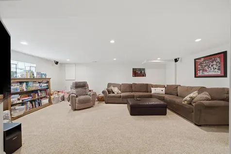 2232 Hawthorne Avenue Westchester IL 60154